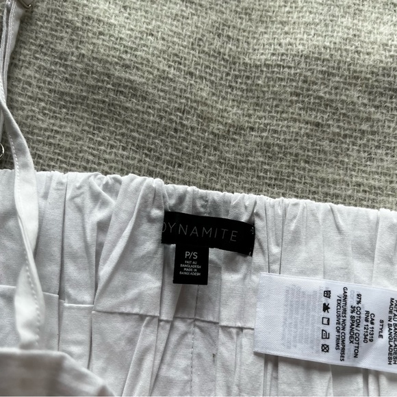 DYNAMITE White Bra Top - Picture 3 of 3